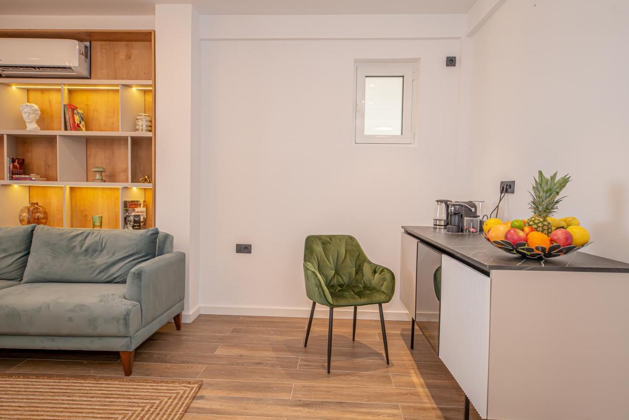N&N Lux Guest House บาร์ ภายนอก รูปภาพ